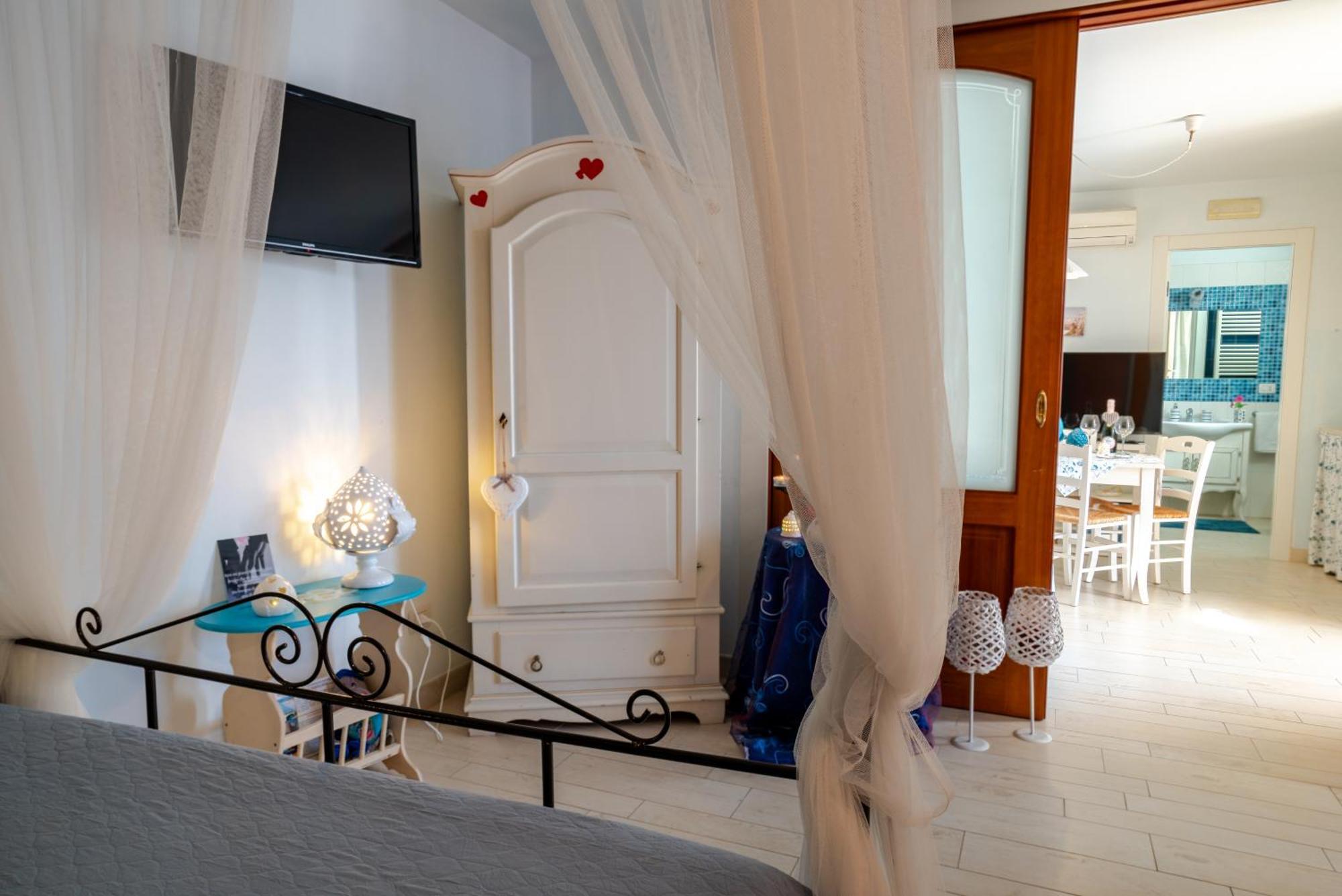 Petali Rosa Bed & Breakfast Polignano a Mare Exterior photo