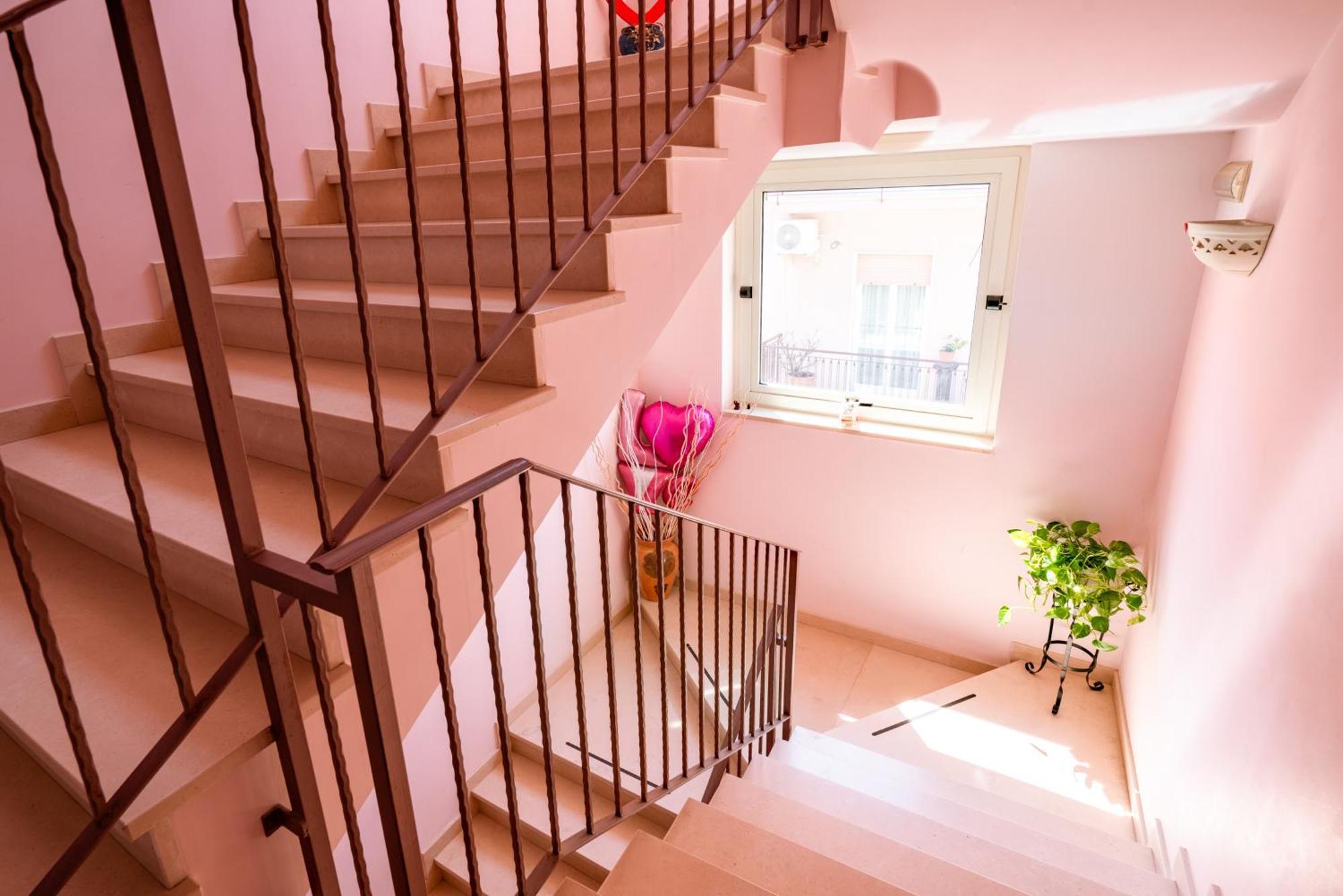 Petali Rosa Bed & Breakfast Polignano a Mare Exterior photo