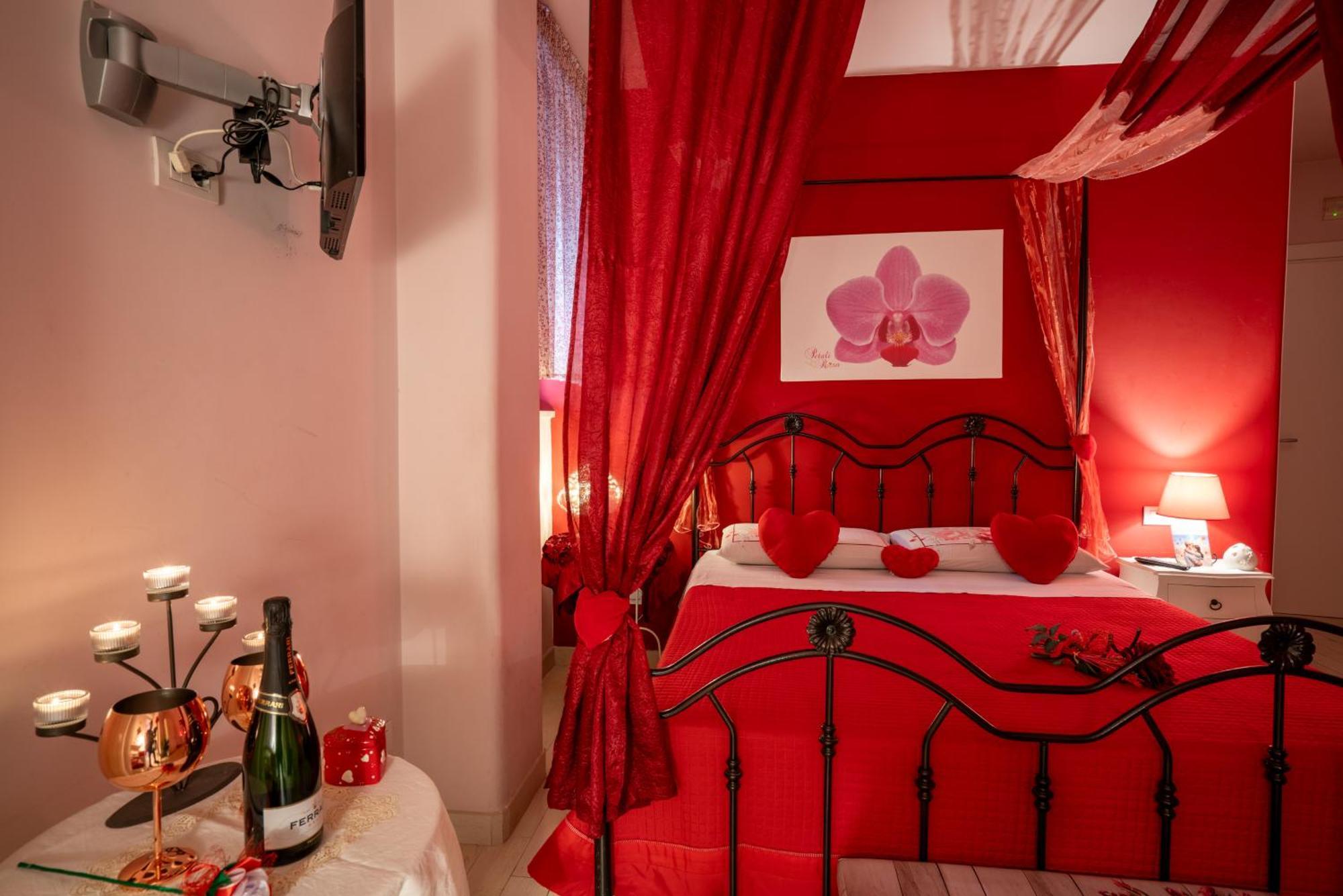 Petali Rosa Bed & Breakfast Polignano a Mare Exterior photo