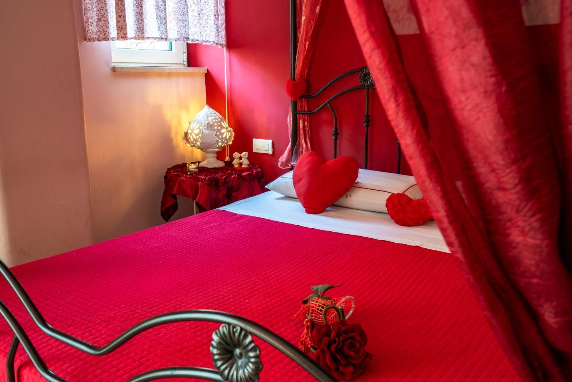 Petali Rosa Bed & Breakfast Polignano a Mare Exterior photo