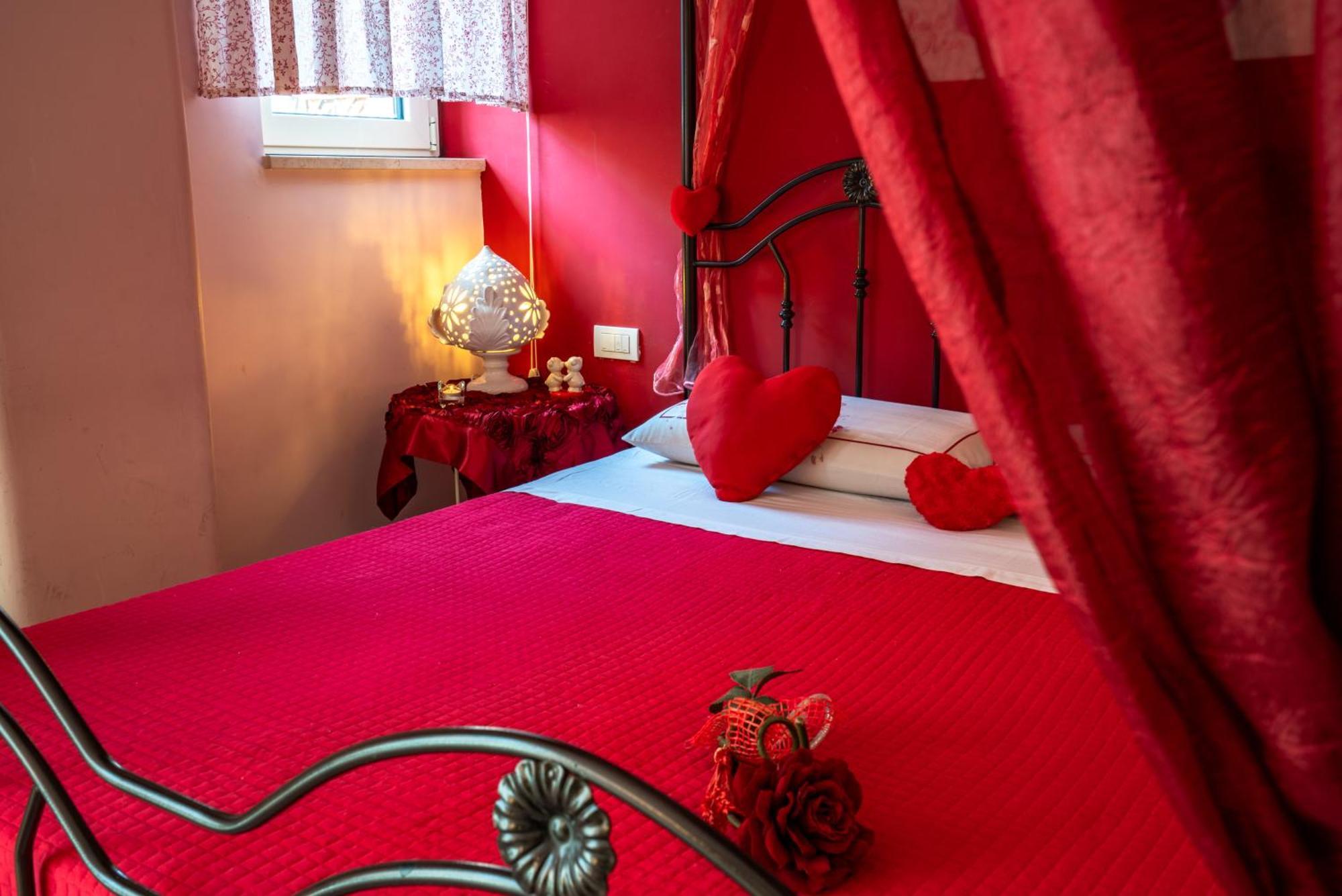 Petali Rosa Bed & Breakfast Polignano a Mare Exterior photo