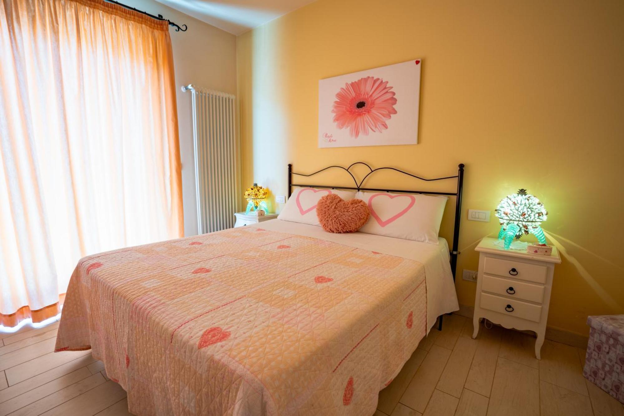 Petali Rosa Bed & Breakfast Polignano a Mare Exterior photo